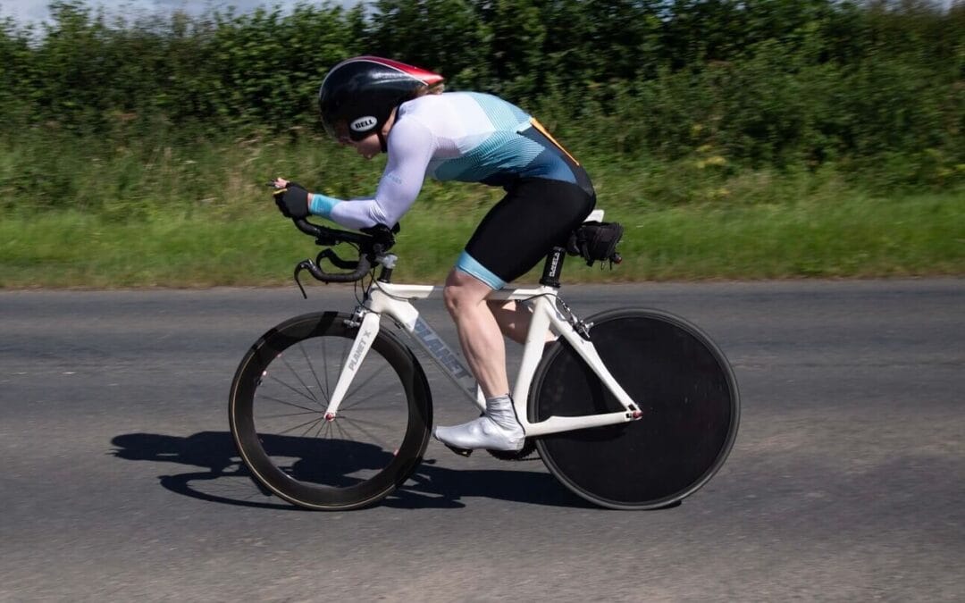 Racing against myself : a report on what an injured runner does when he can’t run.